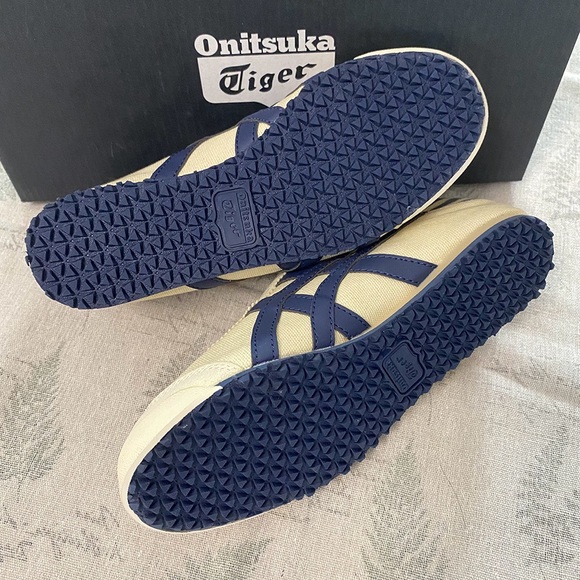 Onitsuka Tiger Mexico 66 Slip On Fabric Flat Sneakers Natural/Navy - Picture 6 of 7